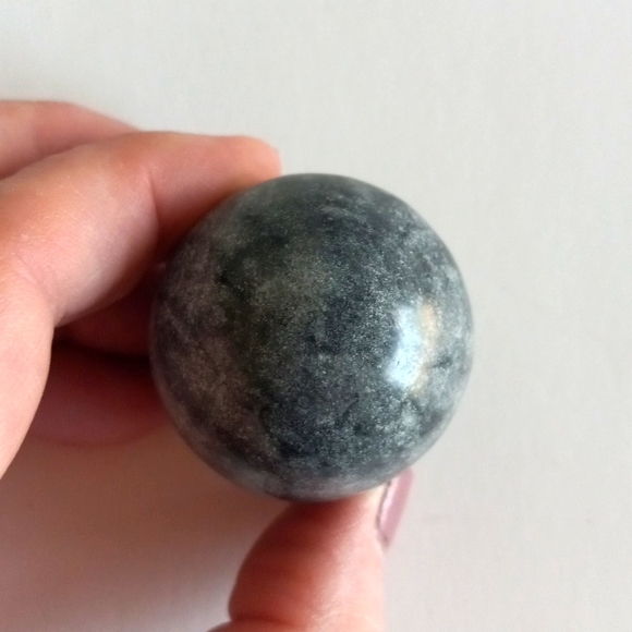 Blue Calcite Banded Crystal Egg. - Picture 6 of 10